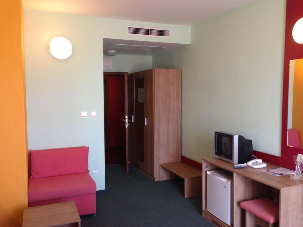 Kiparisite Hotel Slantchev Briag Extérieur photo