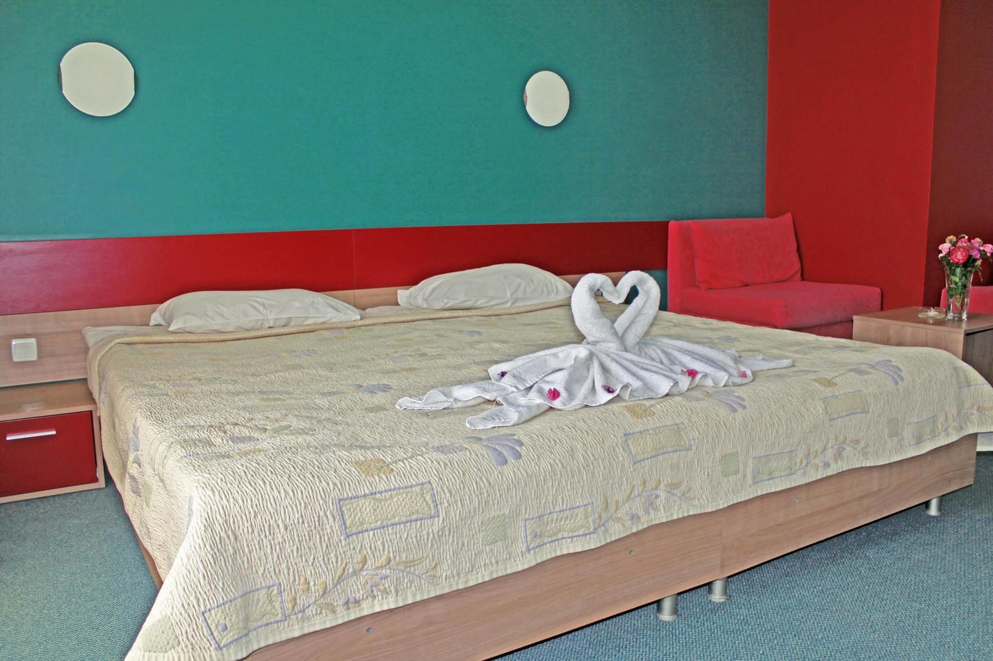 Kiparisite Hotel Slantchev Briag Extérieur photo